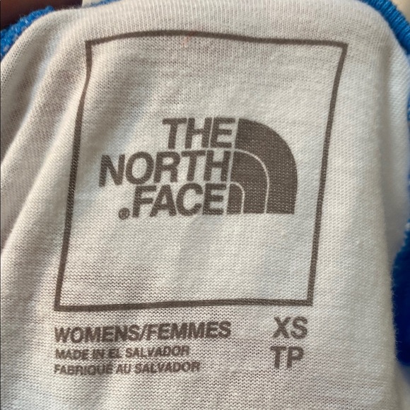 The North Face Blue and White Short Sleeve Tee - Picture 2 of 4